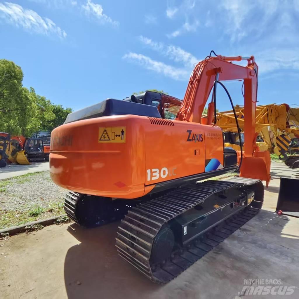 Hitachi ZX 130 Vikšriniai ekskavatoriai
