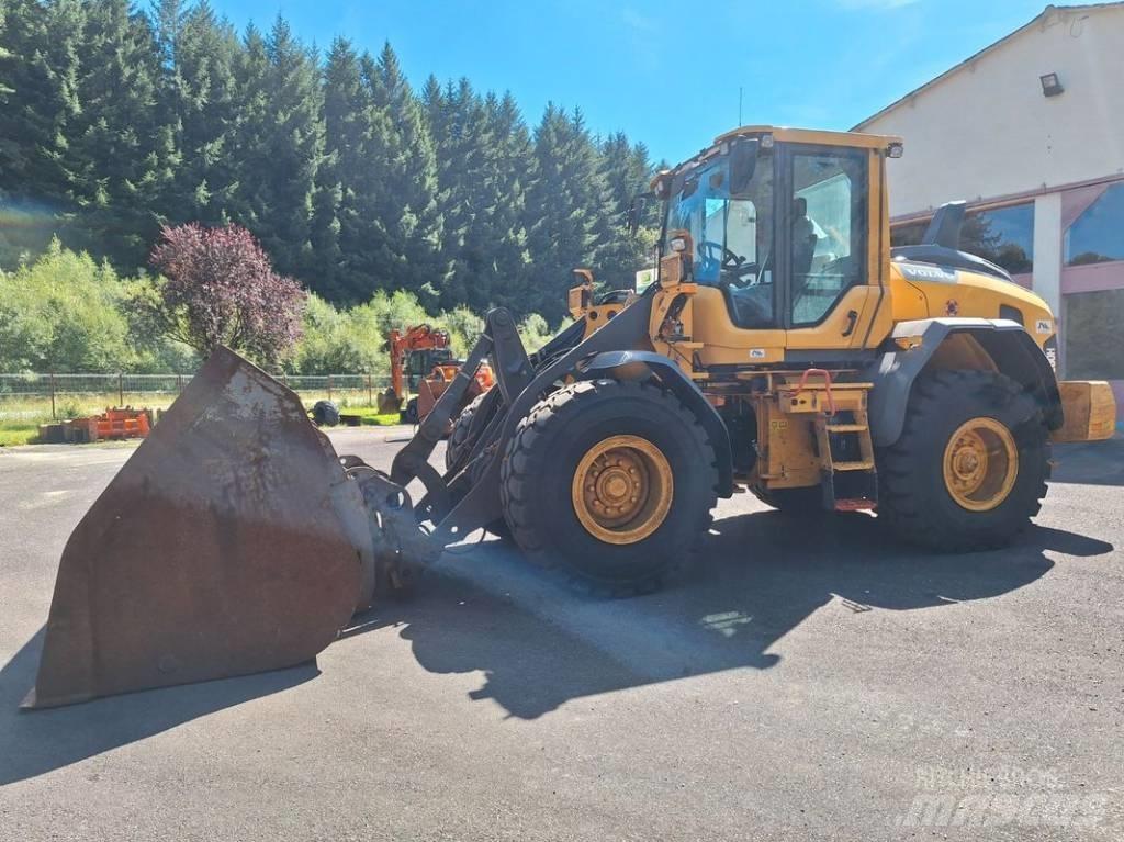 Volvo L 60 H Naudoti ratiniai krautuvai