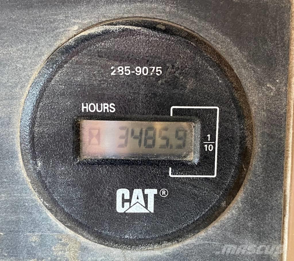 CAT D 11 N Vikšriniai buldozeriai