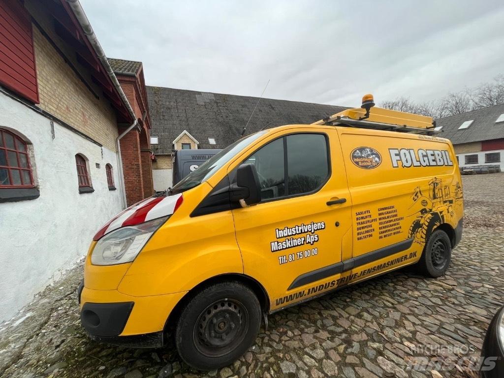 Ford Transit Custom Lengvieji automobiliai