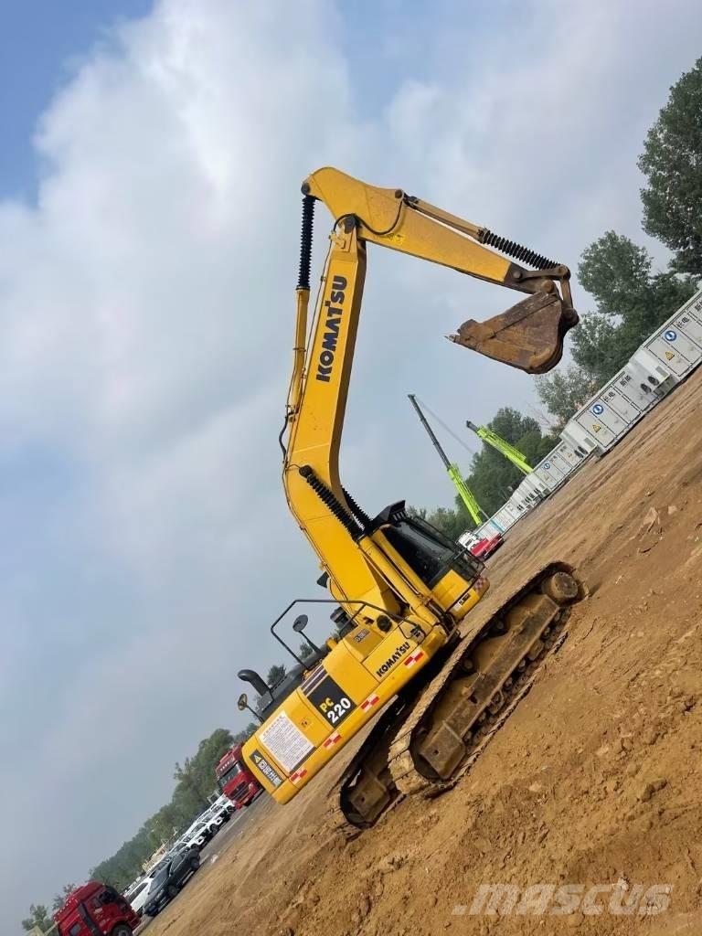 Komatsu pc220-8 Vikšriniai ekskavatoriai
