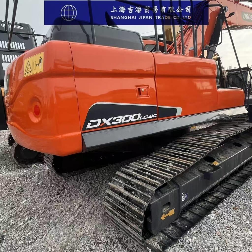Doosan DX 300 LC Vikšriniai ekskavatoriai