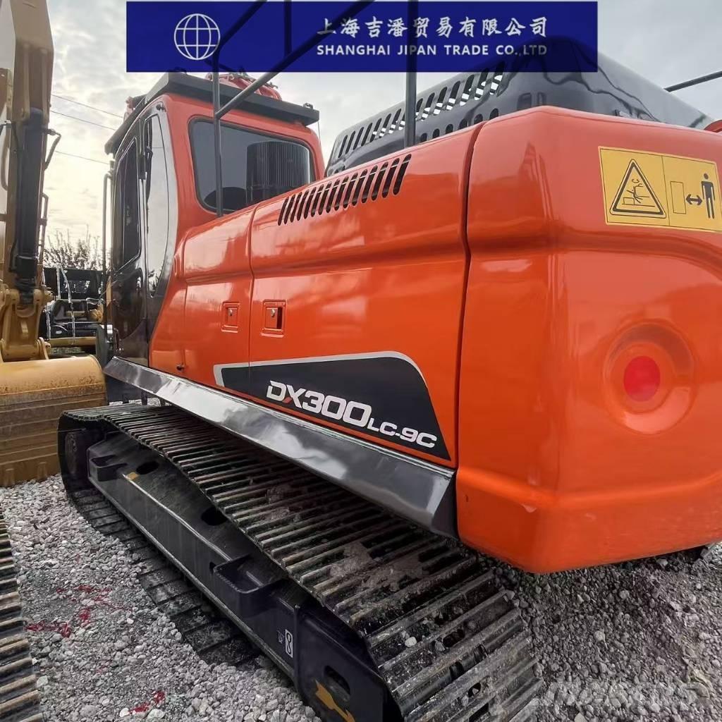 Doosan DX 300 LC Vikšriniai ekskavatoriai