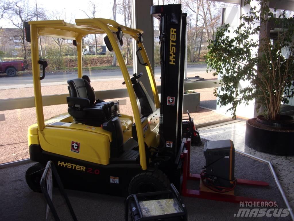 Hyster J2.0XN Elektriniai šakiniai krautuvai
