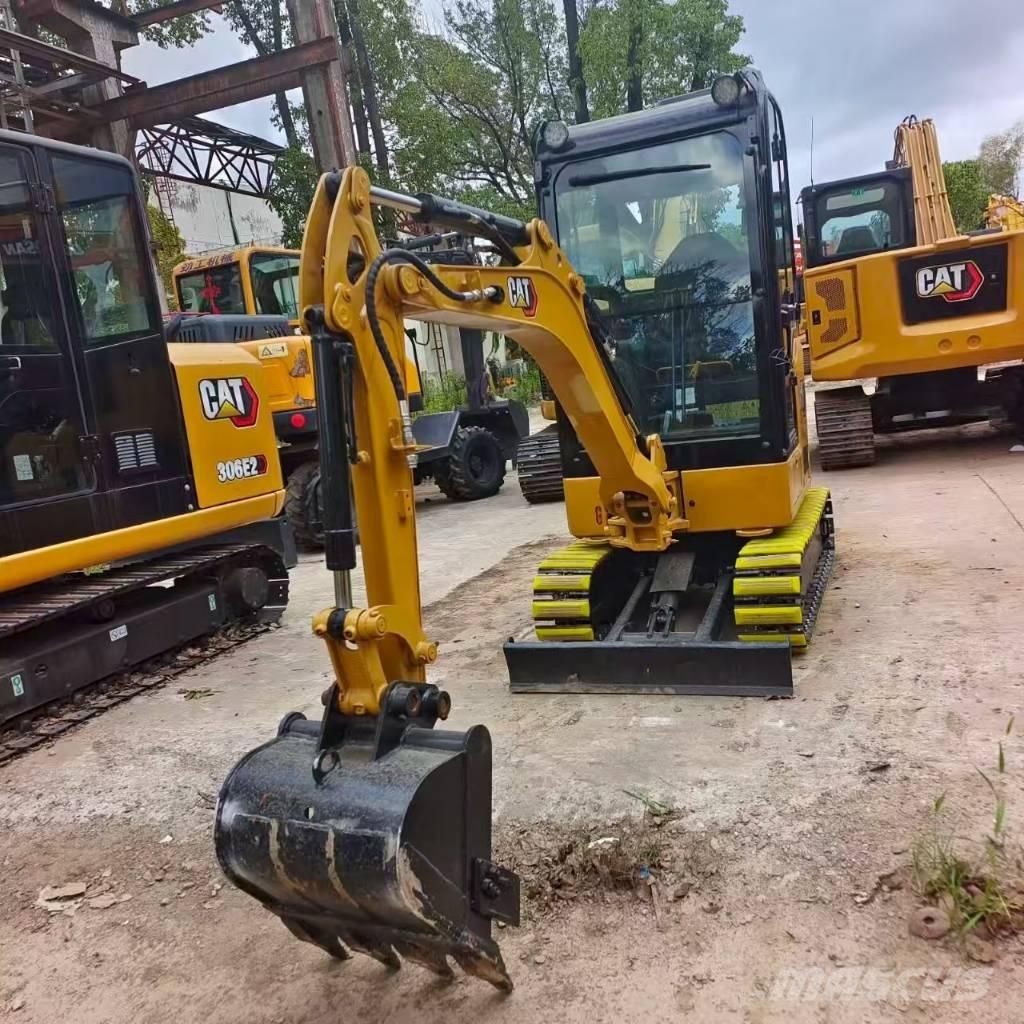 CAT 302 CR Mini ekskavatoriai < 7 t