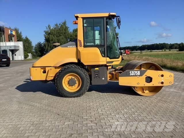 Volvo SD 75 B Vieno būgno volai