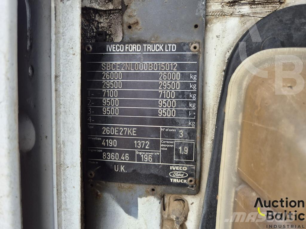 Iveco 260 E27 Savivarčių priekabų vilkikai