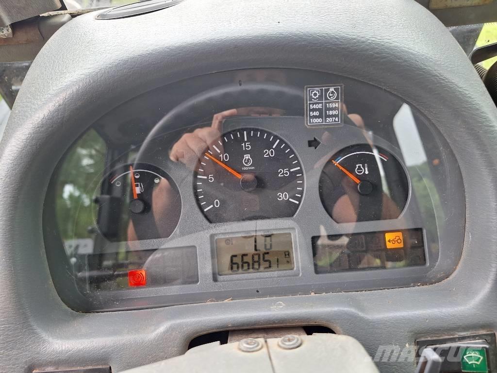 Valtra A 95 Traktoriai