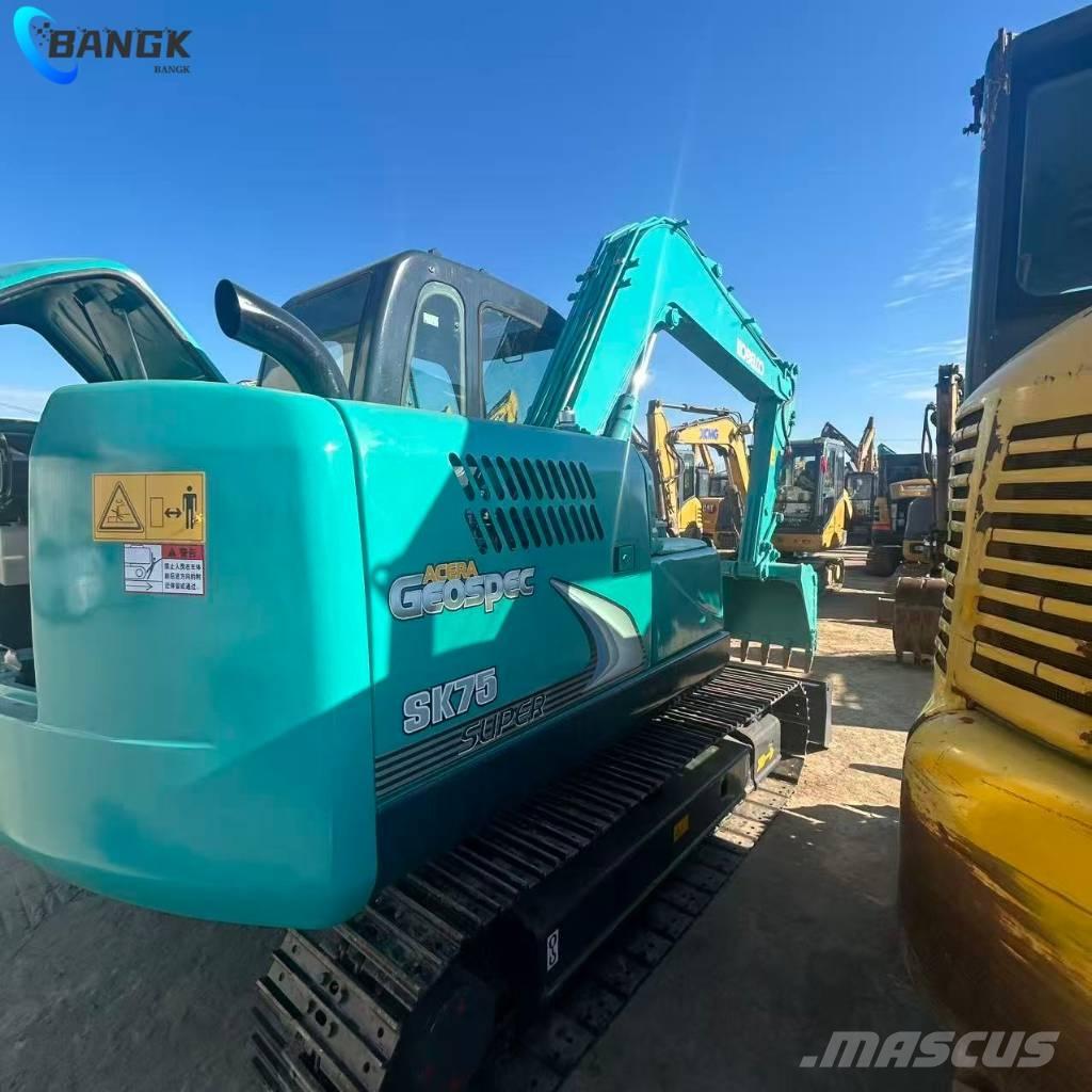 Kobelco SK75-8 Vikšriniai ekskavatoriai