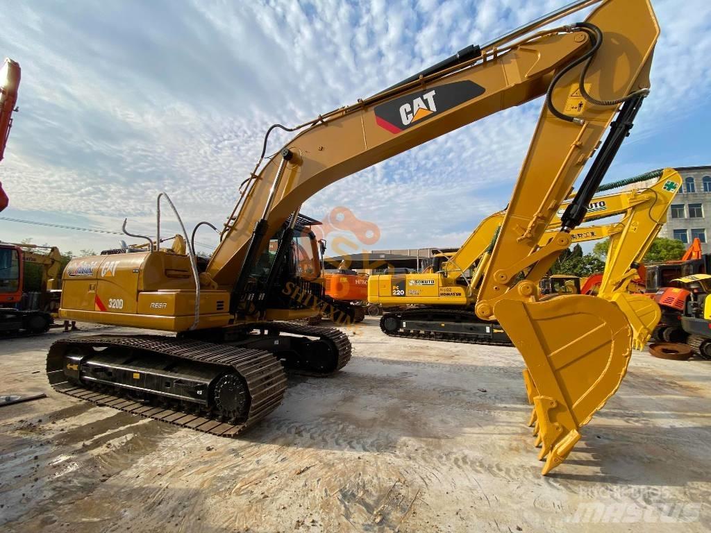 CAT 320D Vikšriniai ekskavatoriai