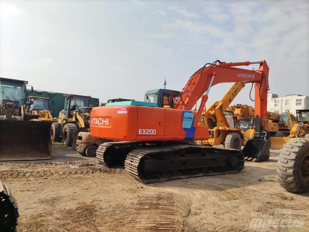 Hitachi EX 200-3 Vikšriniai ekskavatoriai