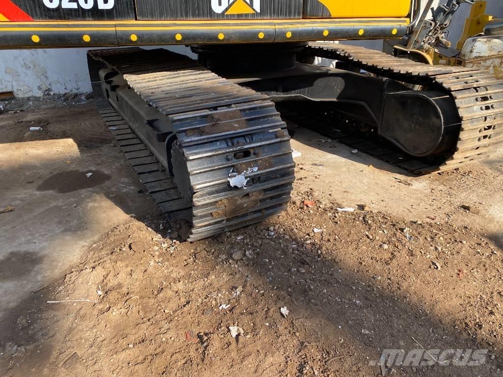 CAT 320 D Vikšriniai ekskavatoriai