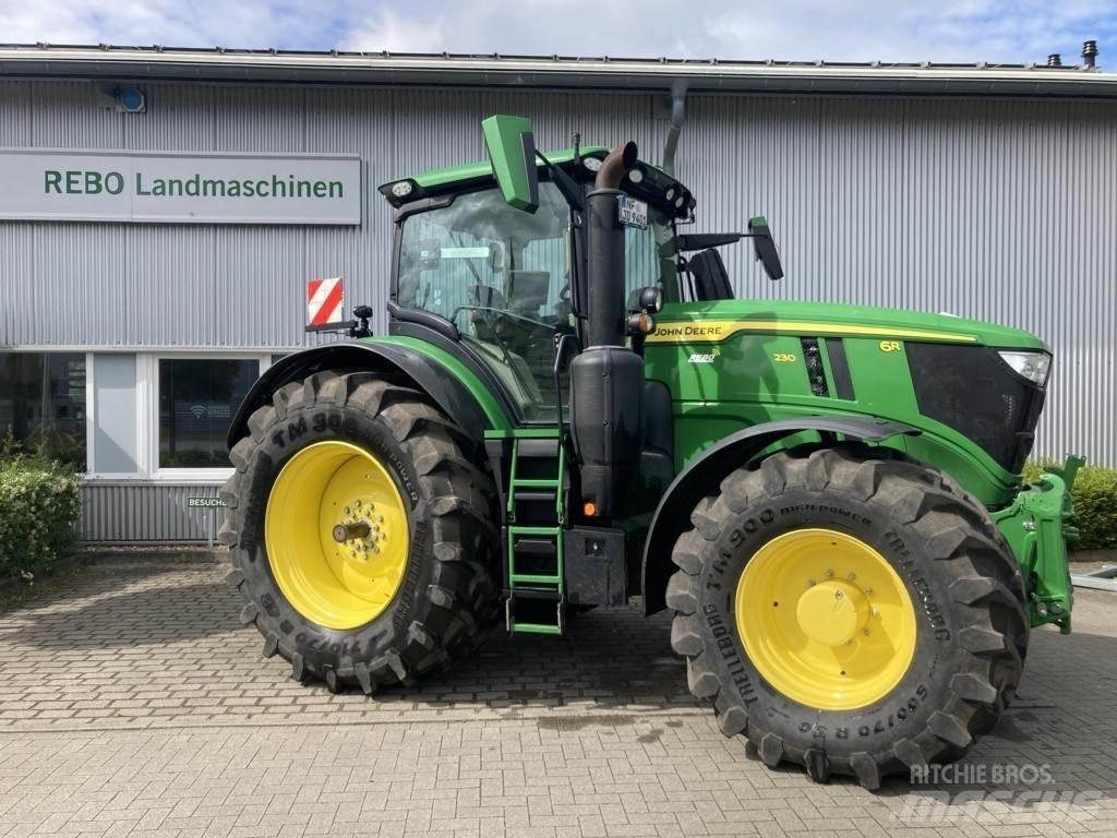 John Deere 6R230 Traktoriai