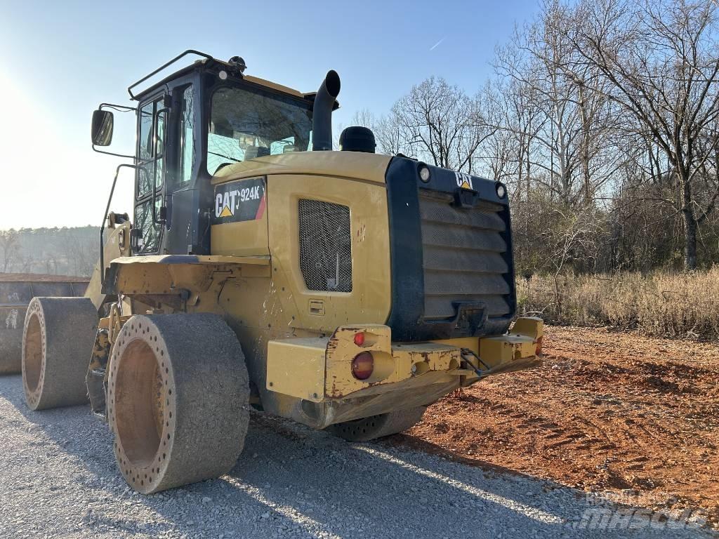 CAT 924 K Naudoti ratiniai krautuvai