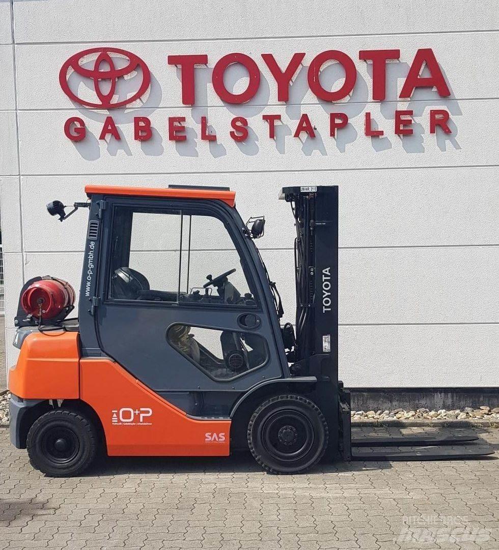 Toyota 02-8FGF25 LPG (dujiniai) krautuvai