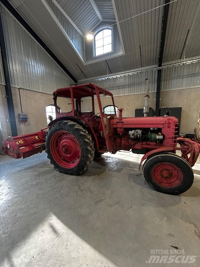 Volvo BM 350 Traktoriai