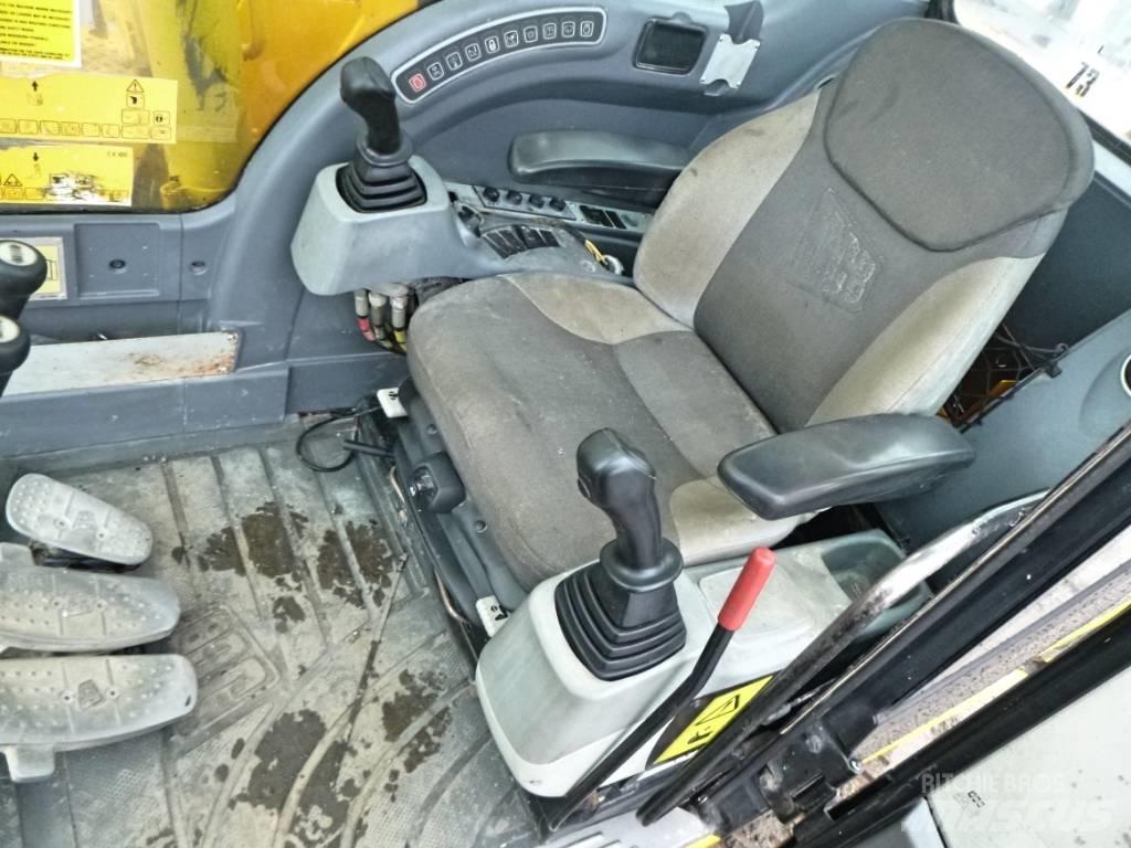 JCB JS 145 LC Vikšriniai ekskavatoriai