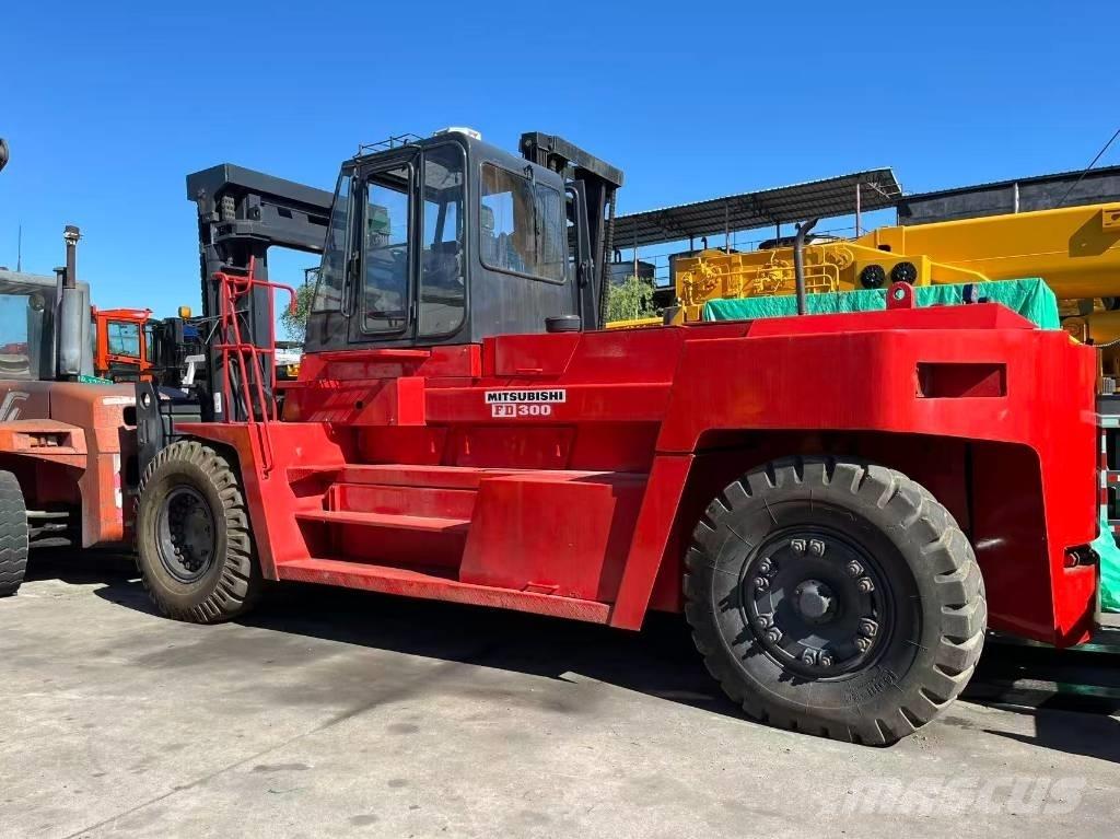 Mitsubishi FD 30 T Dyzeliniai krautuvai