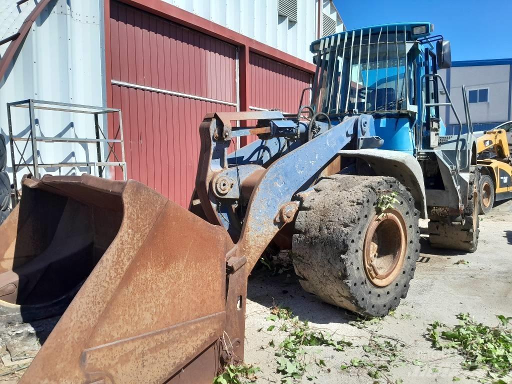 Liebherr L 554 Naudoti ratiniai krautuvai