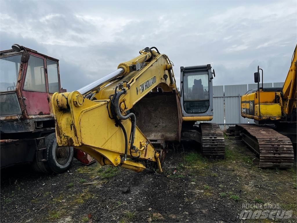New Holland E 215 Statyba - Kita