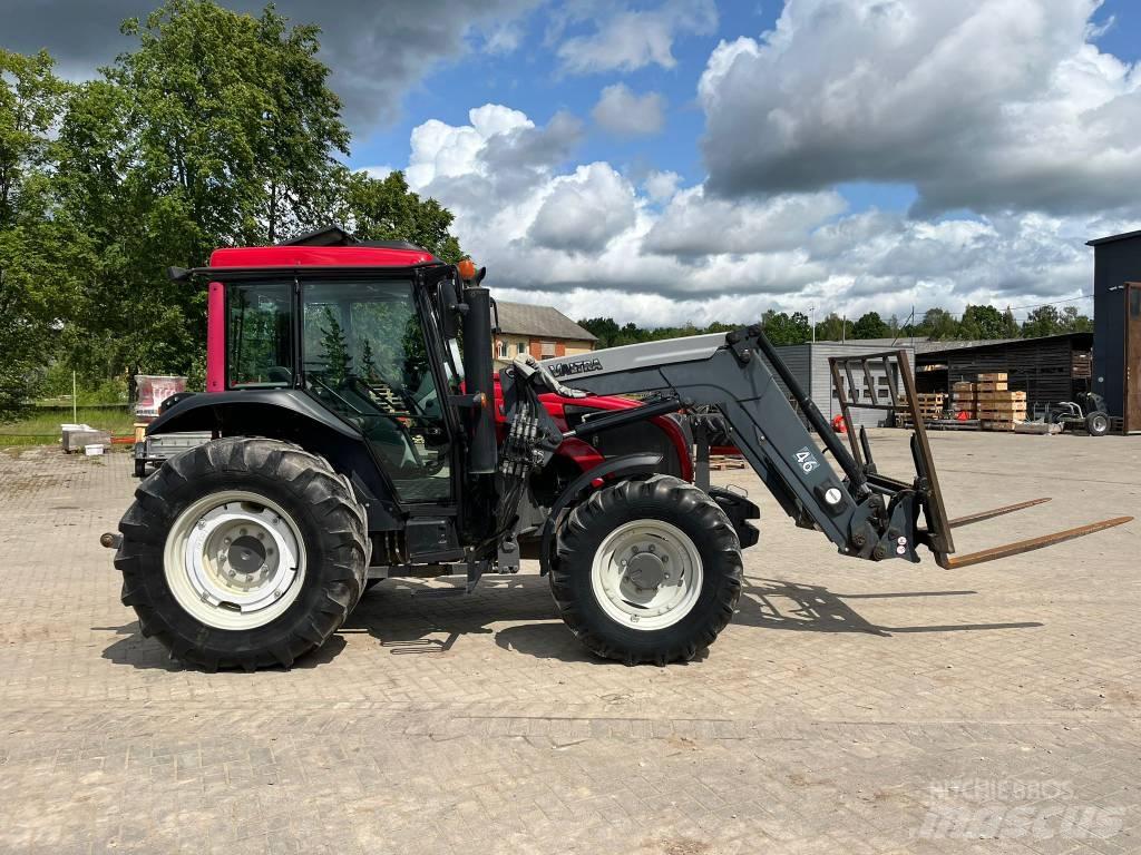 Valtra A 93 Traktoriai