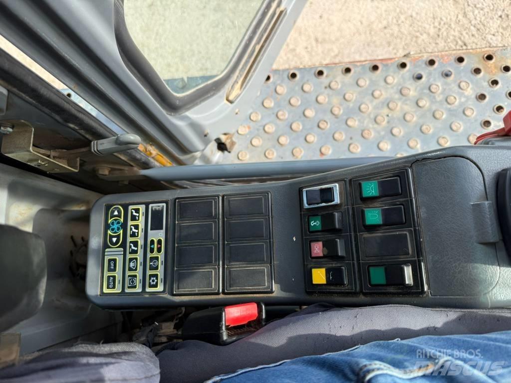 Volvo EC 360 B LC Vikšriniai ekskavatoriai