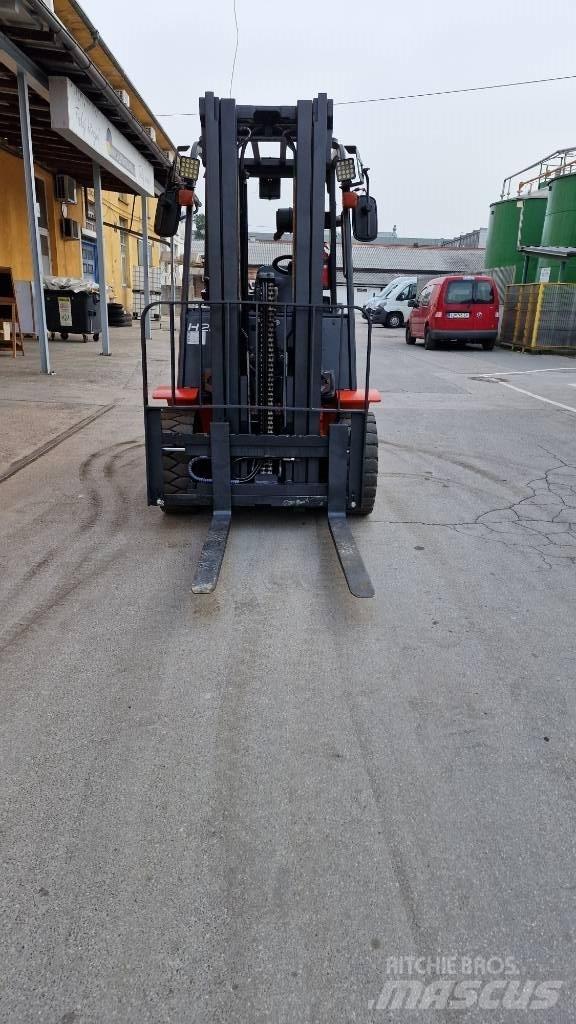 Linde H 25 D Dyzeliniai krautuvai