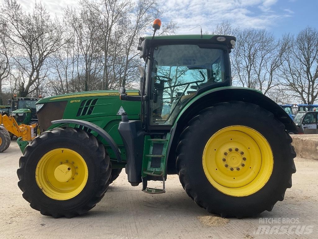 John Deere 6170 R Traktoriai