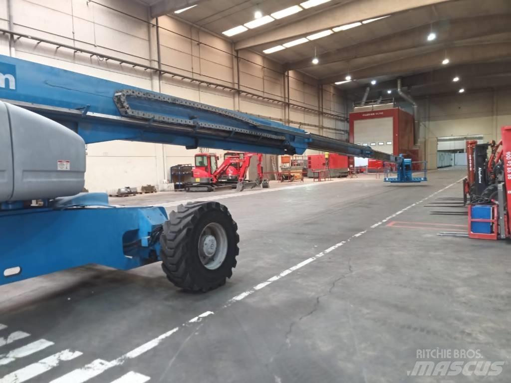 Genie S 125 Teleskopiniai keltuvai