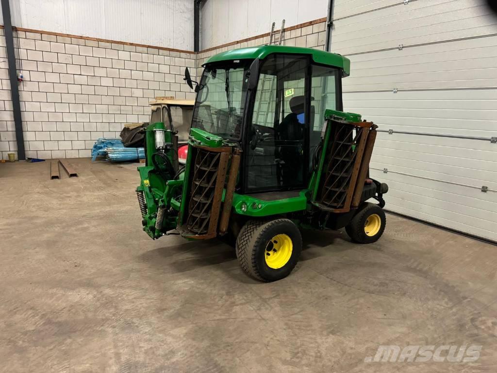 John Deere 1905 Sodo traktoriukai-vejapjovės