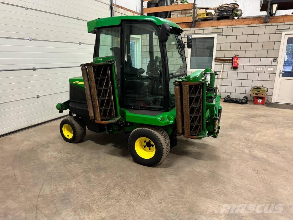 John Deere 1905 Sodo traktoriukai-vejapjovės
