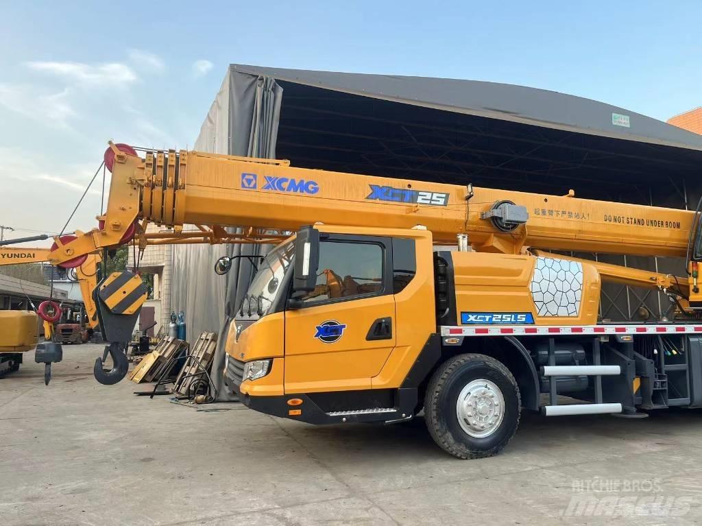 XCMG XCT 25 Visureigiai kranai