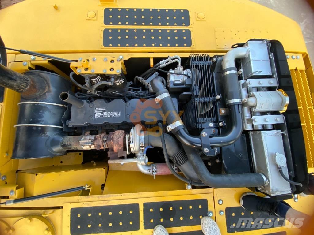 Komatsu PC 220-8 Vikšriniai ekskavatoriai
