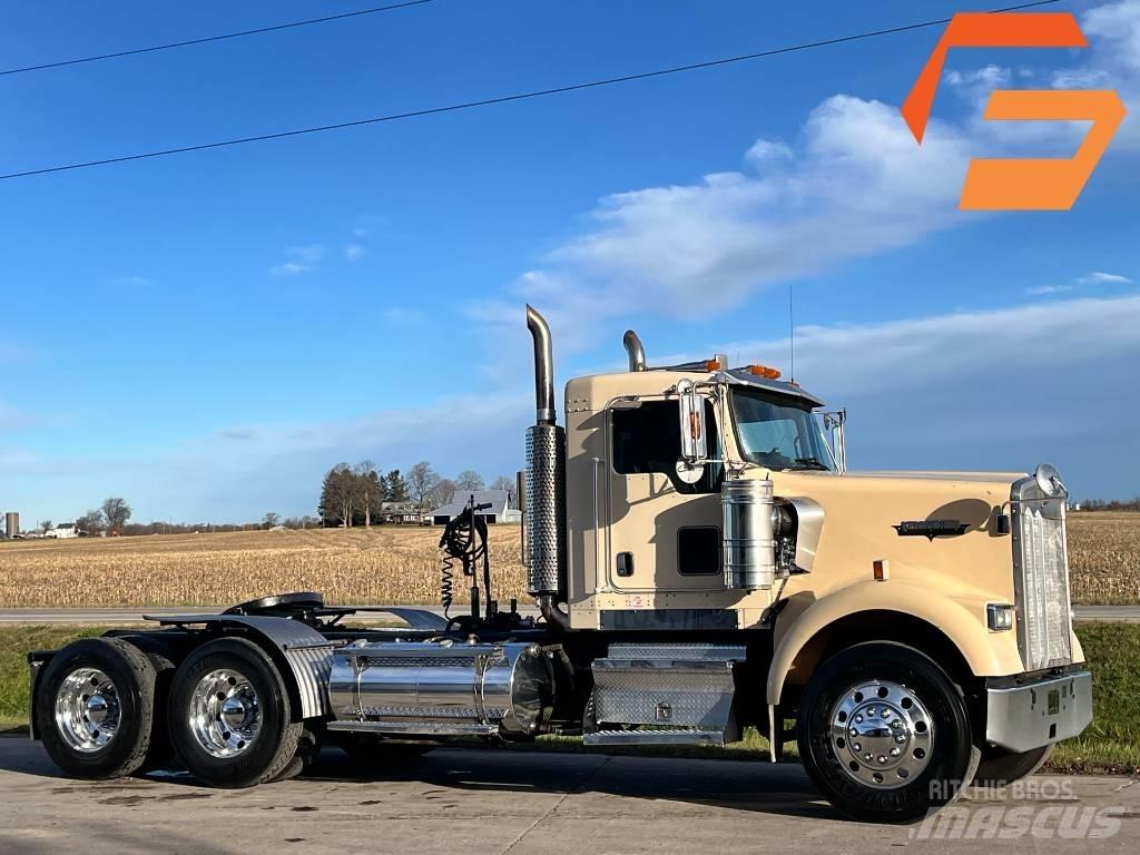 Kenworth W 900 Naudoti vilkikai