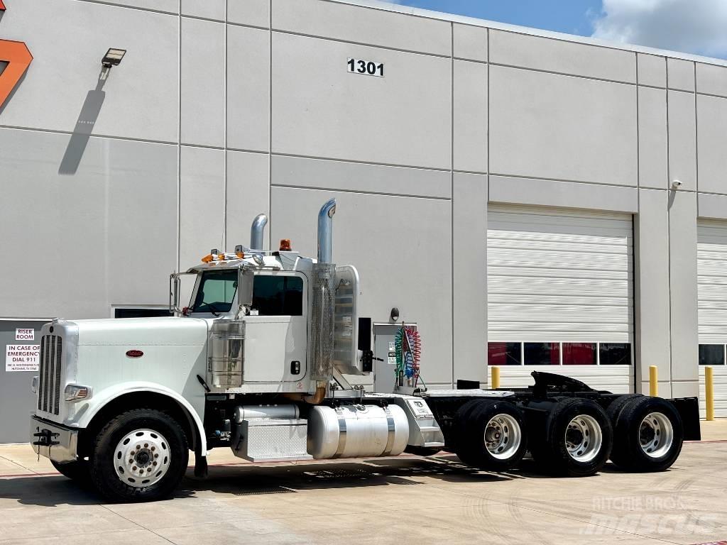 Peterbilt 388 Naudoti vilkikai