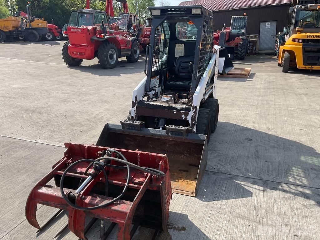 Bobcat S 70 Krautuvai su šoniniu pasukimu