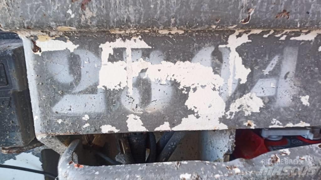 JLG 2030 ES Žirkliniai keltuvai