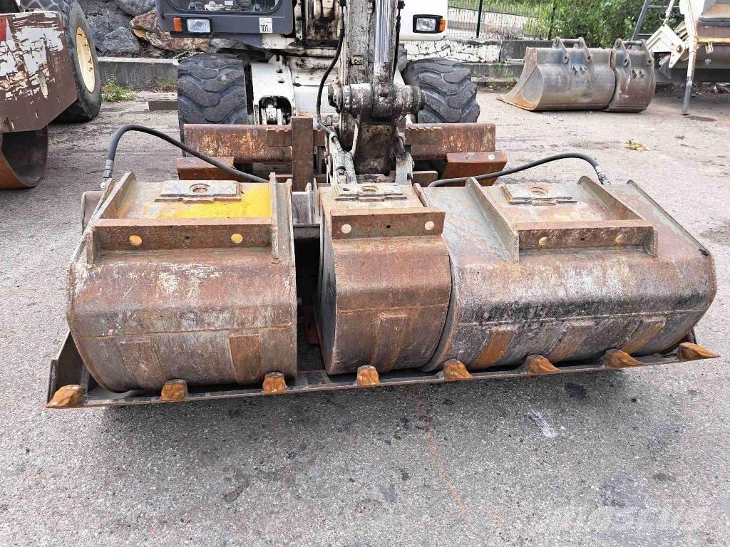 Mecalac 12 MTX Ratiniai ekskavatoriai