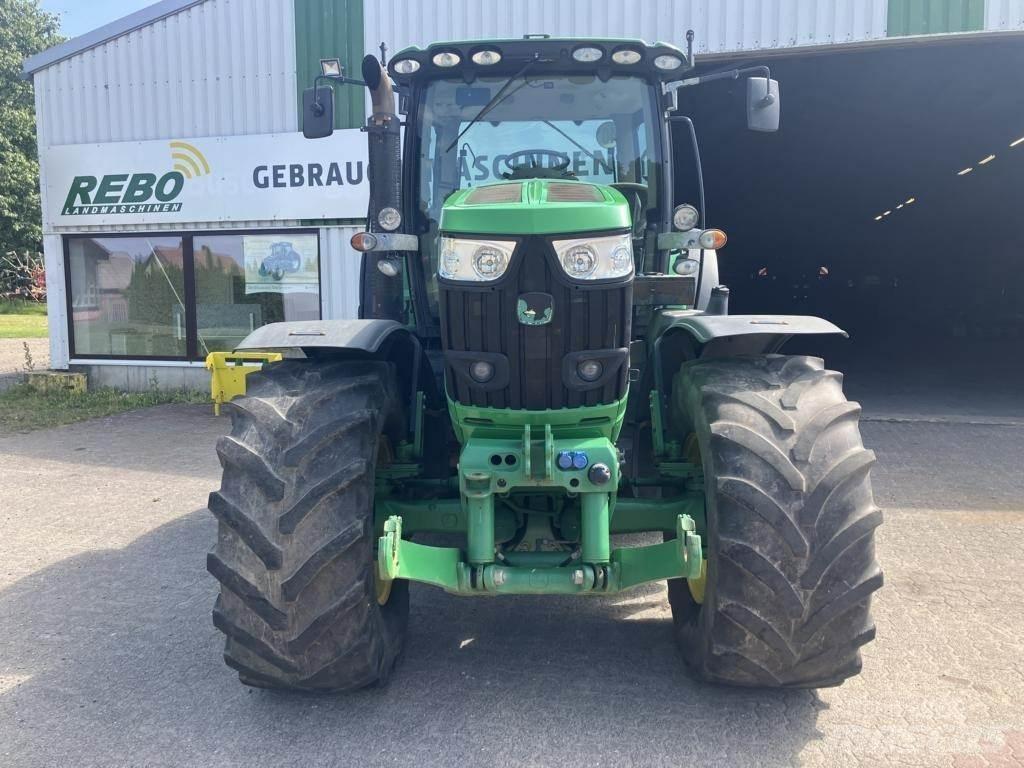 John Deere 6210R Traktoriai