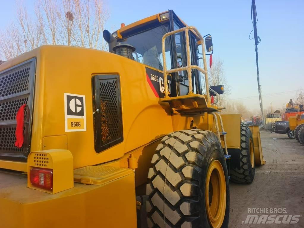CAT 966G Naudoti ratiniai krautuvai