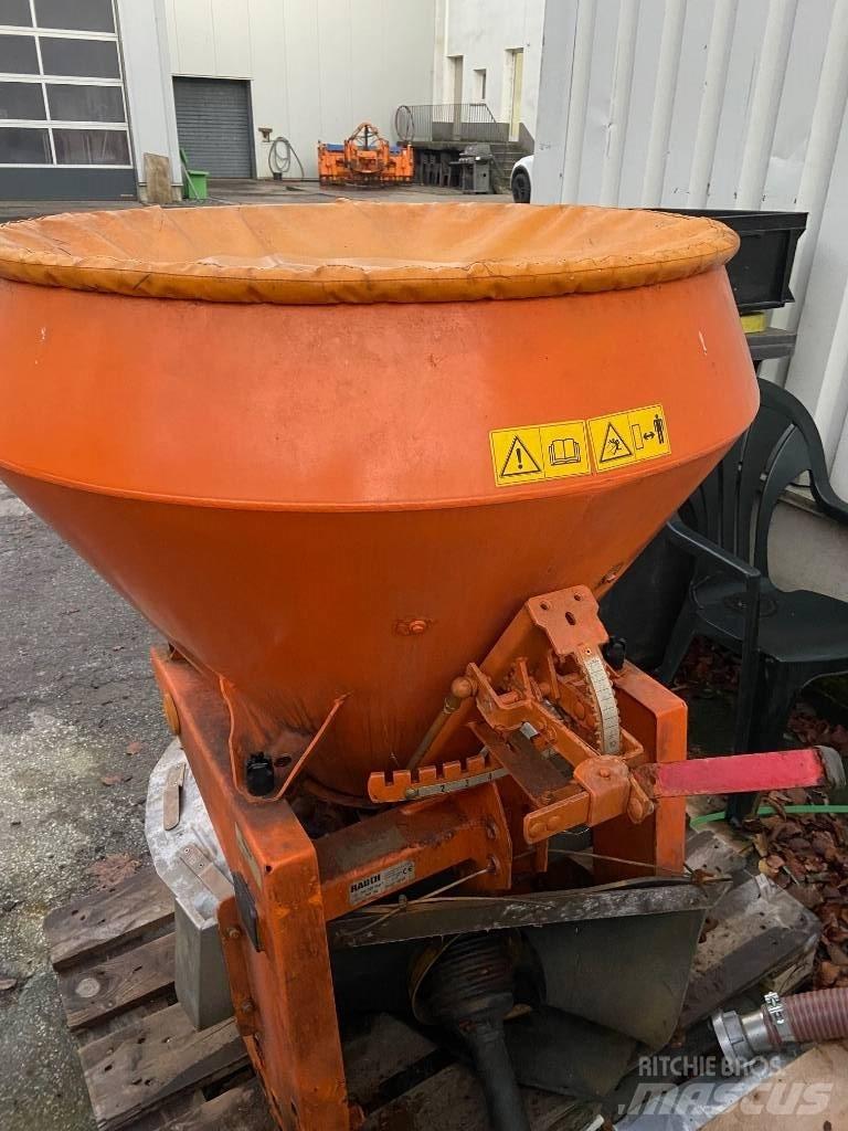 Kubota STW 34 Naudoti kompaktiški traktoriai