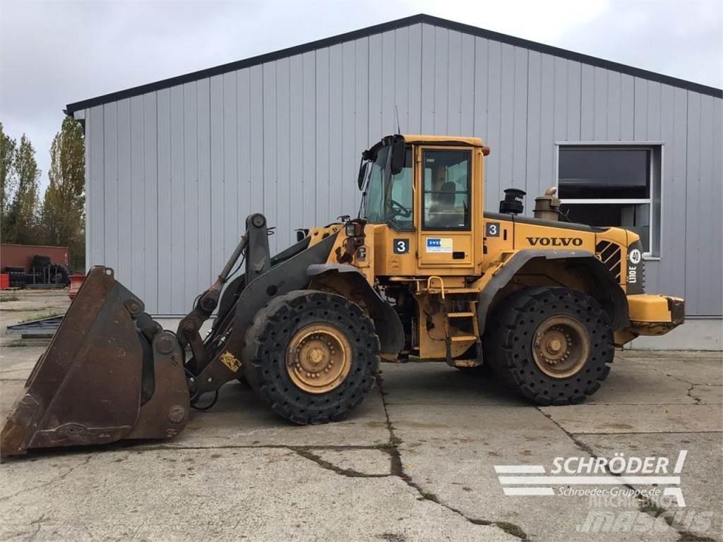 Volvo L 110 E Naudoti ratiniai krautuvai