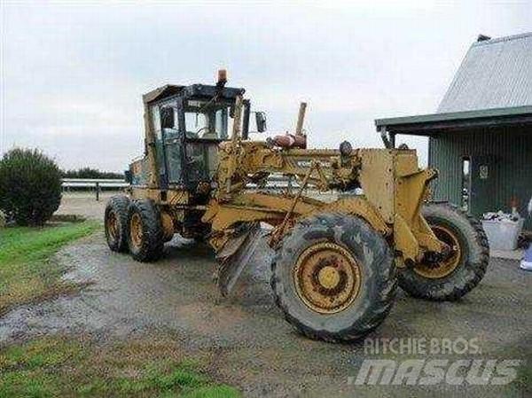 Komatsu GD525A-1 Greideriai