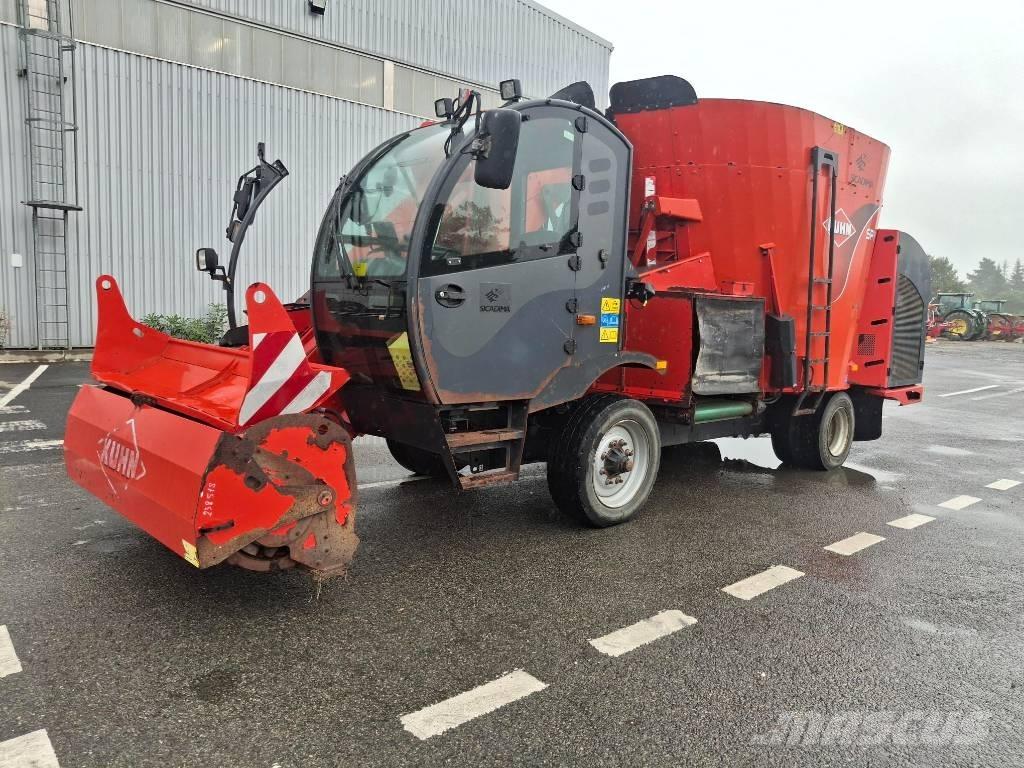 Kuhn SPV 14 Pašarų maišytuvai-dalytuvai