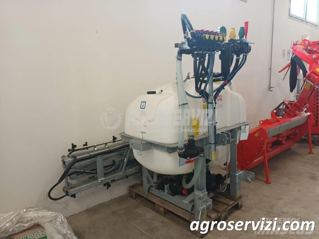 Gaspardo SAURO 600 Įmontuoti purkštuvai