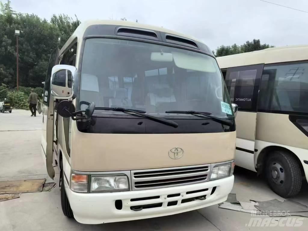 Toyota Coaster Tarpmiestiniai autobusai