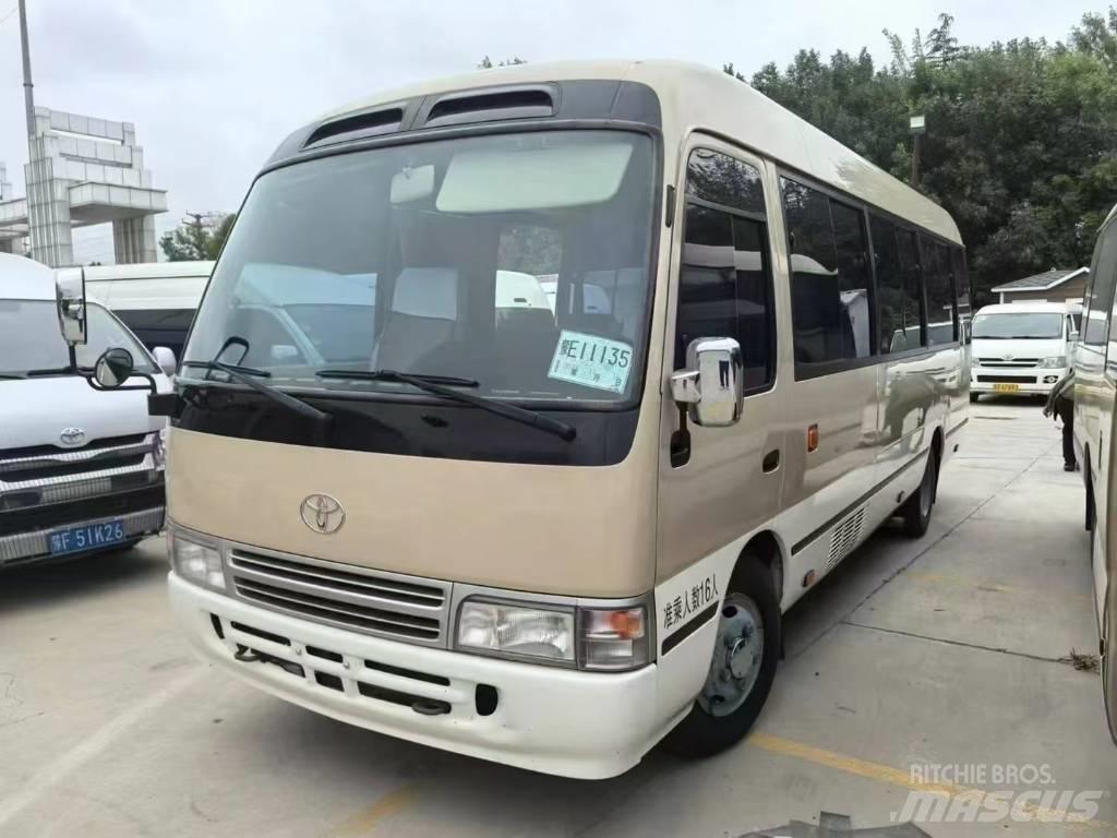 Toyota Coaster Tarpmiestiniai autobusai