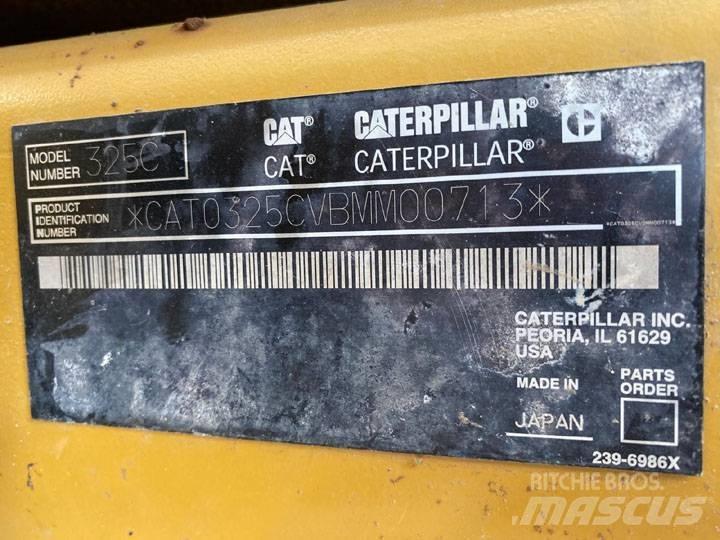 CAT 325CL Vikšriniai ekskavatoriai
