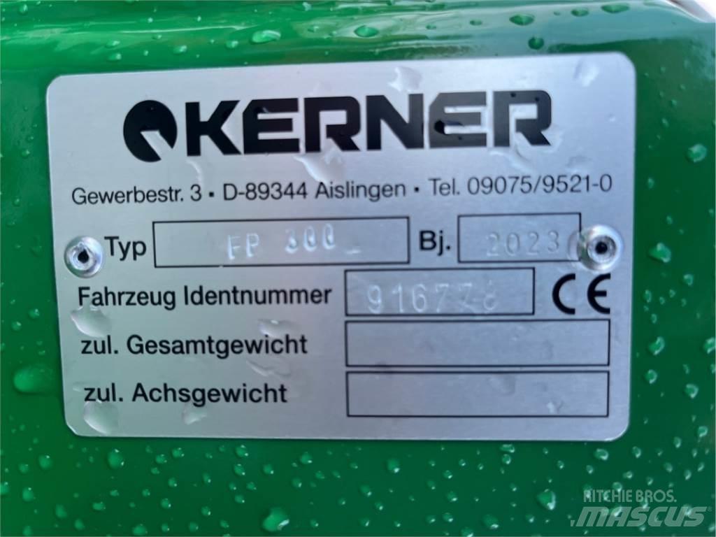 Kerner FP 300 Kiti volai