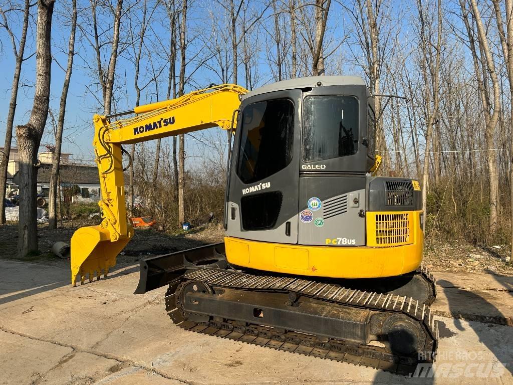 Komatsu PC78 Vikšriniai ekskavatoriai